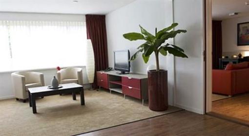 фото отеля Htel Serviced Apartments