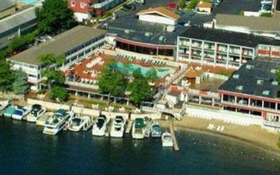 фото отеля The Georgian Lakeside Resort
