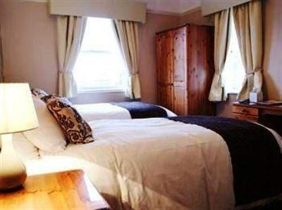 фото отеля The Crescent Guest House