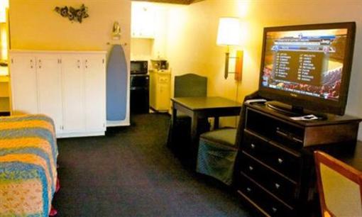 фото отеля Garden Inn & Suites
