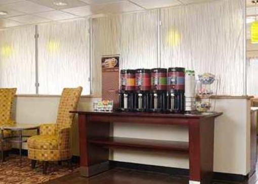 фото отеля Hampton Inn Philadelphia Mt. Laurel