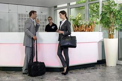 фото отеля Airport & Seminarhotel