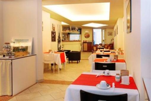 фото отеля Albergo Alle Porte Hotel Riva del Garda