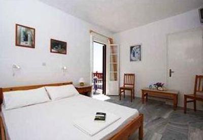 фото отеля Akrogiali Hotel