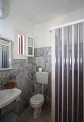 фото отеля Akrogiali Hotel