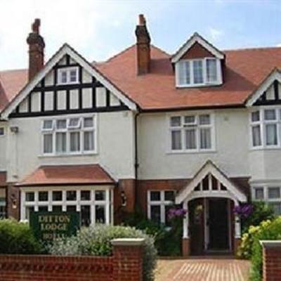 фото отеля Ditton Lodge Hotel London