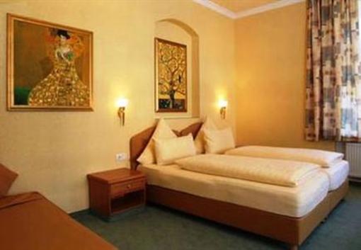 фото отеля Pension am Grossen Garten