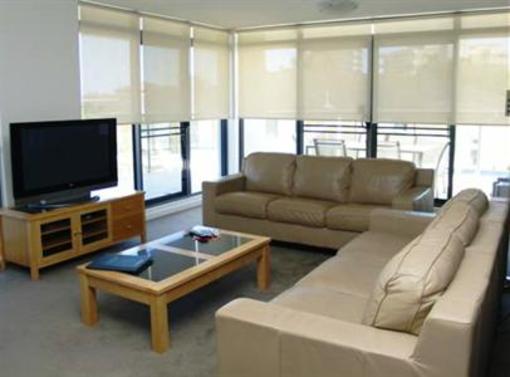 фото отеля Sevan Apartments