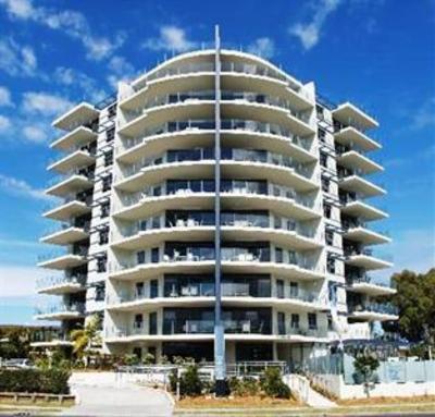 фото отеля Sevan Apartments