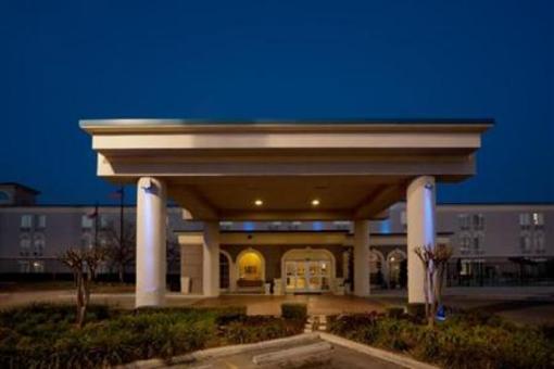 фото отеля San Marcos Hotel & Suites