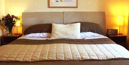фото отеля The Great Grubb Bed and Breakfast