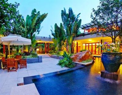 фото отеля Zhongshan Hot Spring Resort