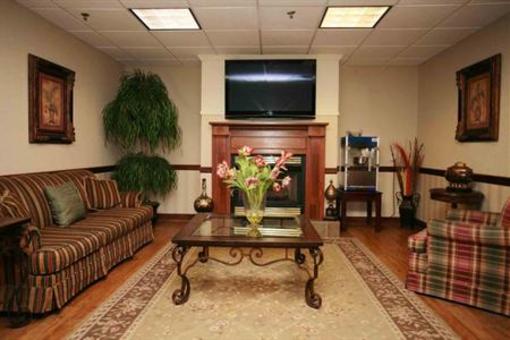 фото отеля BEST WESTERN Georgetown Corporate Center Hotel