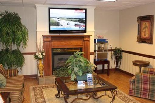 фото отеля BEST WESTERN Georgetown Corporate Center Hotel