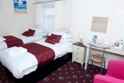 фото отеля New Phildene Hotel