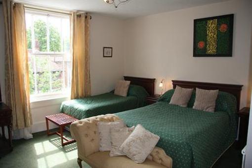фото отеля Upper Mount House Hotel
