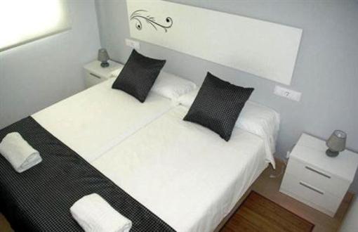 фото отеля Apartamentos Tito