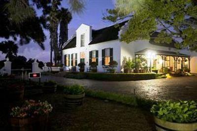 фото отеля Courtyard Hotel Cape Town