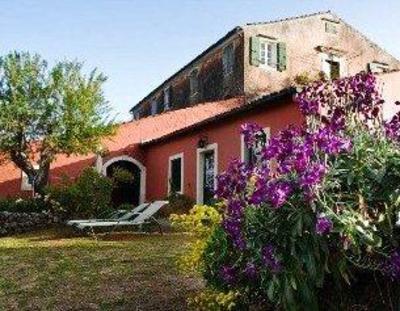 фото отеля Fundana Villas Corfu