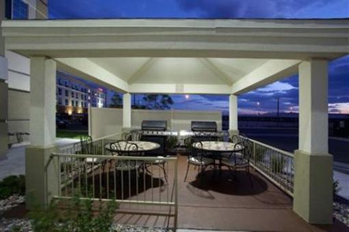 фото отеля Candlewood Suites Cheyenne