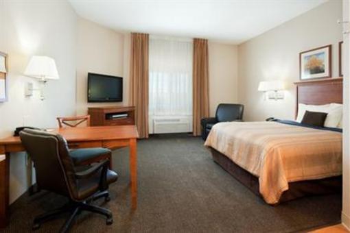 фото отеля Candlewood Suites Cheyenne