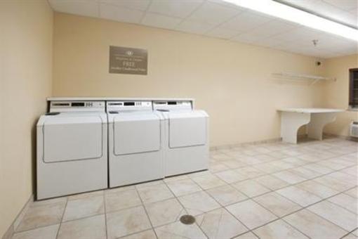 фото отеля Candlewood Suites Cheyenne