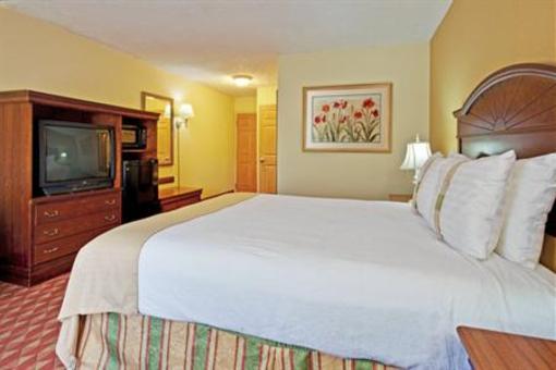 фото отеля Holiday Inn Columbus (Mississippi)