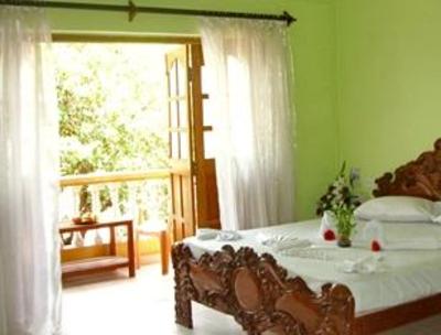 фото отеля Hotel Villa Theresa Calangute
