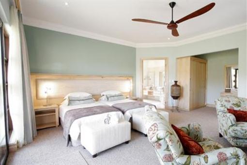 фото отеля Schneider's Guest House White River