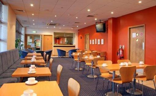 фото отеля Travelodge Galway