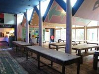 Hans Brinker Budget Hotel