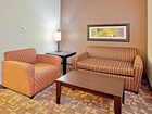 фото отеля Holiday Inn Express & Suites Lincoln Airport