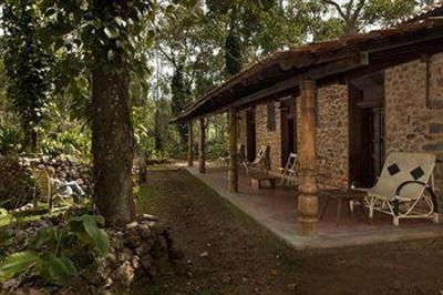 фото отеля Elephant Valley Eco Farm Hotel