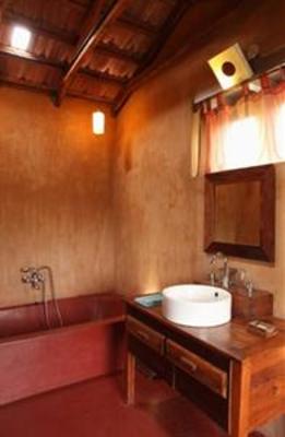 фото отеля Elephant Valley Eco Farm Hotel