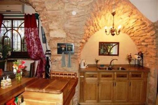 фото отеля Beit Yosef Bed & Breakfast