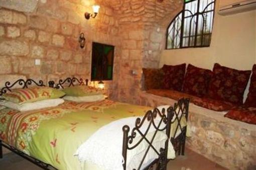 фото отеля Beit Yosef Bed & Breakfast