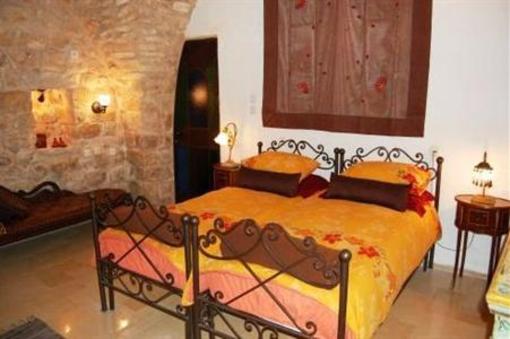 фото отеля Beit Yosef Bed & Breakfast