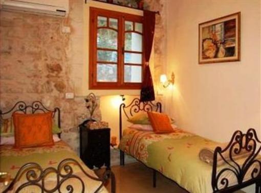 фото отеля Beit Yosef Bed & Breakfast