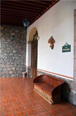 фото отеля Howard Johnson Calle Real Morelia