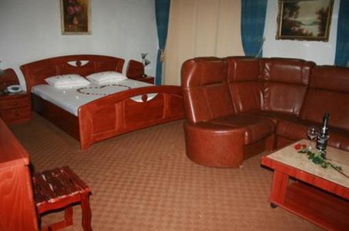 фото отеля Bucharest Comfort Suites
