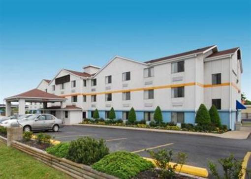 фото отеля Comfort Inn Nashville White Bridge