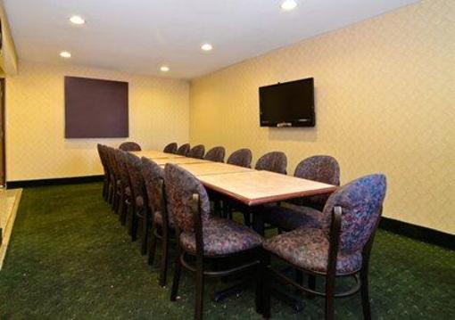 фото отеля Comfort Inn Nashville White Bridge
