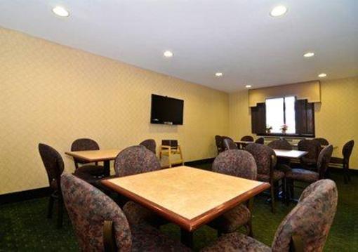 фото отеля Comfort Inn Nashville White Bridge