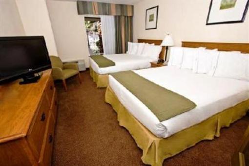 фото отеля Holiday Inn Express Hotel & Suites Scottsdale