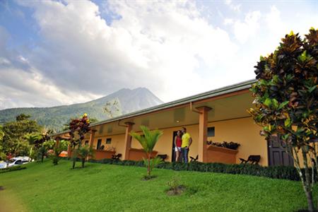 фото отеля Los Lagos Hotel La Fortuna