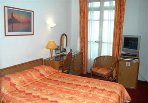 фото отеля Hotel Angleterre Grenoble