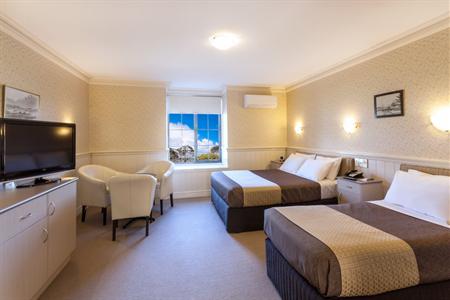 фото отеля BEST WESTERN Olde Maritime Motor Inn