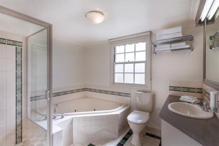 фото отеля BEST WESTERN Olde Maritime Motor Inn