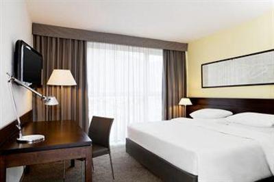фото отеля Four Points by Sheraton Bolzano