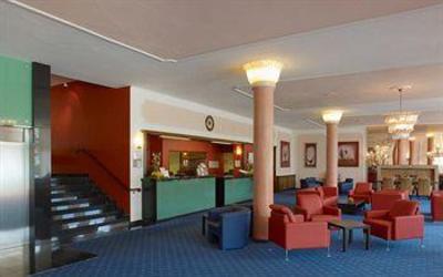 фото отеля Ramada La Palma au Lac